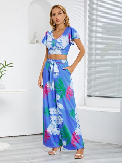 Printed Top and Tied Pants Set